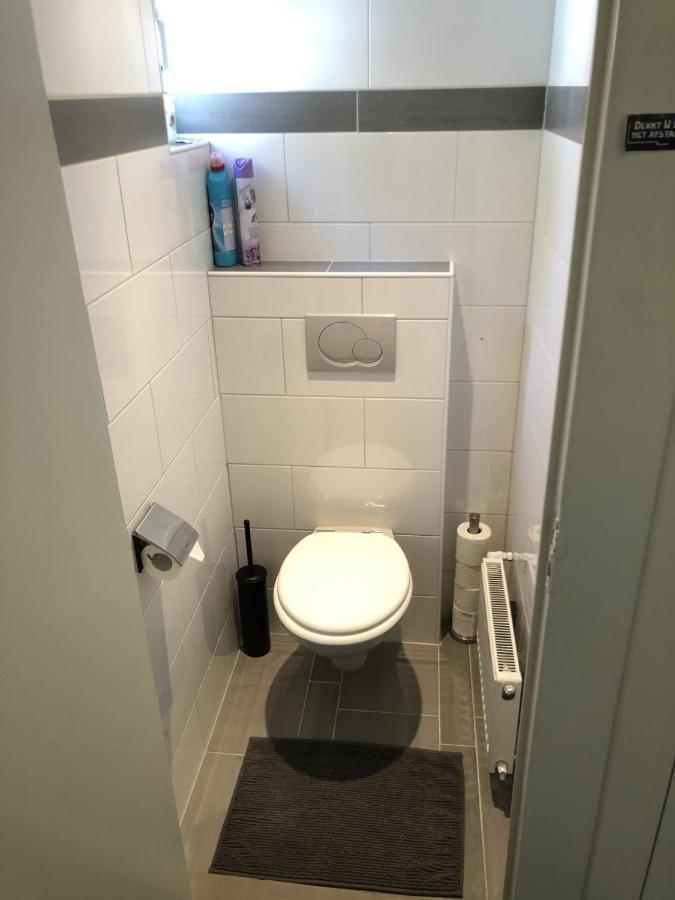 Rustig Gelegen Recreatiewoning In Zeeland Bruinisse Exterior foto